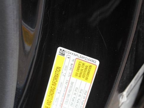 Used 2023 GMC Acadia Denali w/ Black Diamond Edition image 52