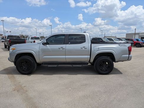 Used 2019 Toyota Tacoma SR w/ SR Convenience Package image 6