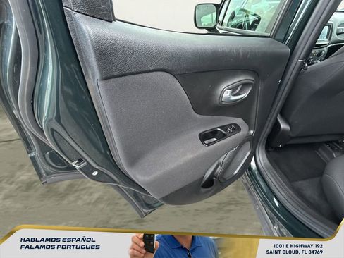 Used 2021 Jeep Renegade Sport FWD image 23