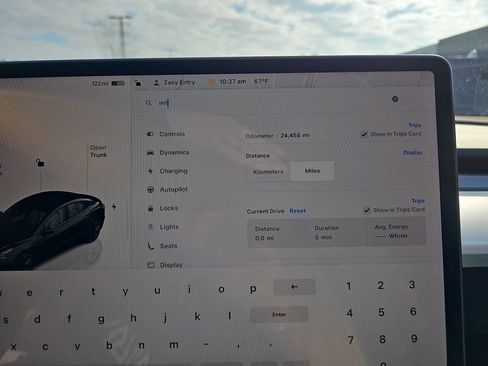 Used 2023 Tesla Model 3 Standard Range image 24