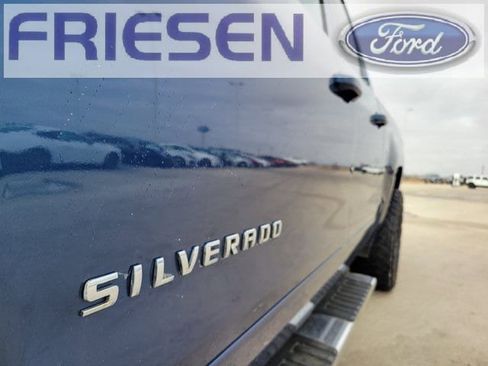 Used 2018 Chevrolet Silverado 1500 LT image 12