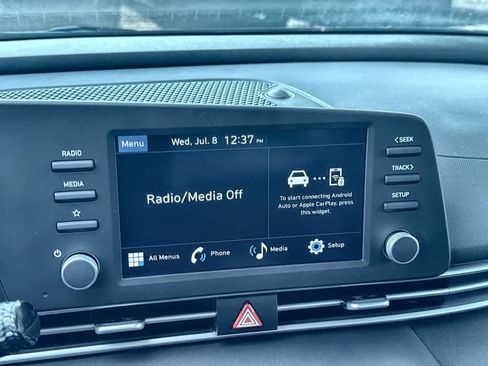 New 2026 Hyundai Elantra SE w/ Cargo Package FWD image 18