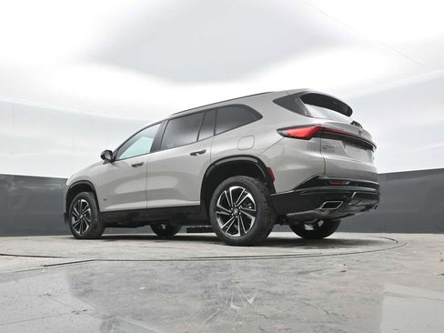 New 2026 Buick Enclave Sport Touring w/ Power Package image 32