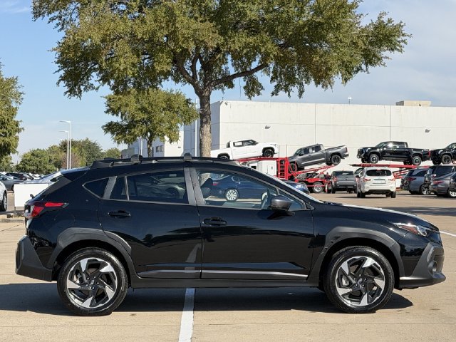 Used 2024 Subaru Crosstrek 2.5i Limited w/ Crosstrek Mirror Package AWD/4WD image 3