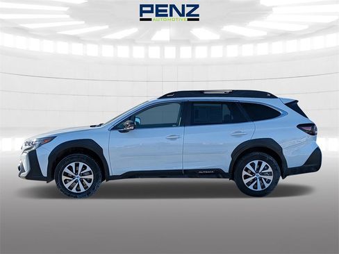 Certified 2025 Subaru Outback Premium image 4