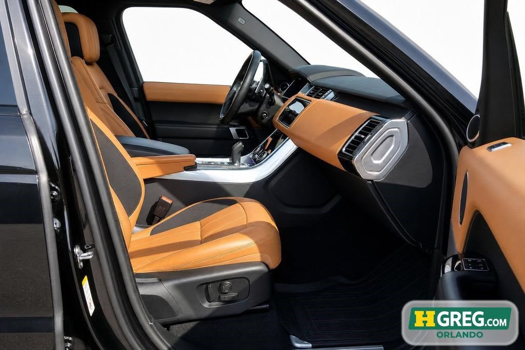 Used 2019 Land Rover Range Rover Sport Supercharged AWD/4WD image 13