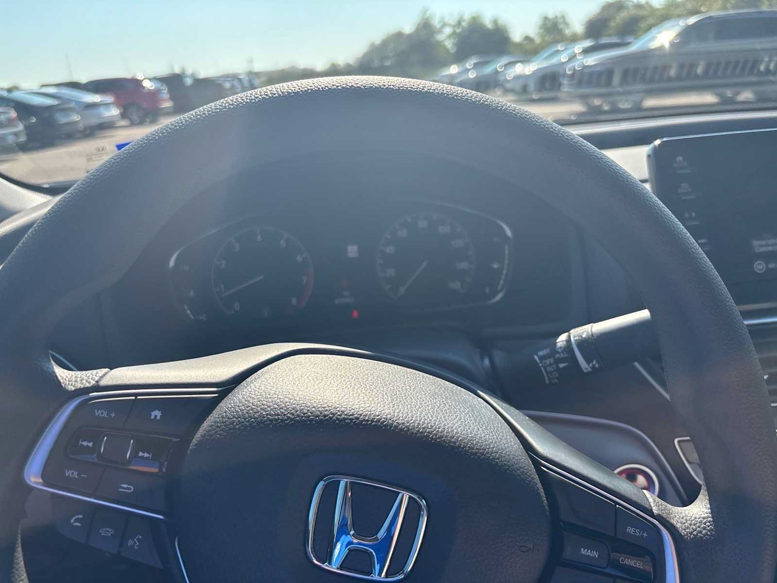 Used 2019 Honda Accord EX image 11