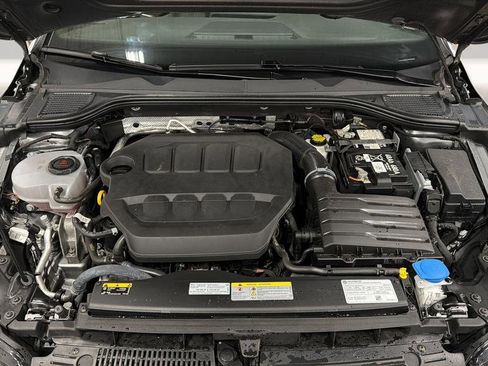 Used 2024 Volkswagen GTI SE FWD image 27