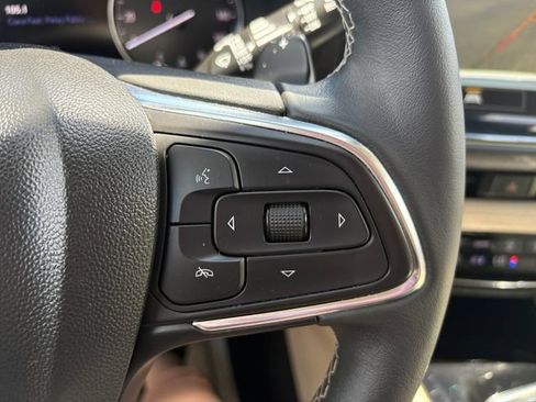 Used 2023 Buick Envision Essence AWD/4WD image 26