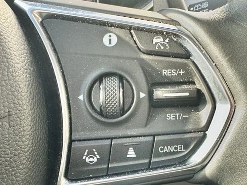 Used 2024 Acura MDX SH-AWD w/ Technology Package image 13