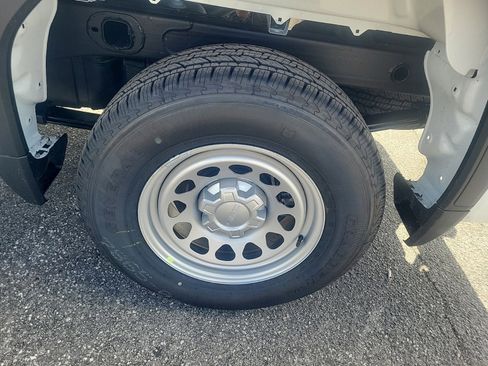 New 2026 GMC Sierra 1500 Pro image 8