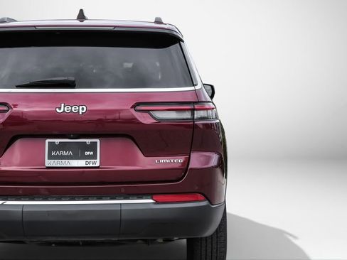 Used 2023 Jeep Grand Cherokee L Limited w/ Trailer Tow Group (B) AWD/4WD image 48