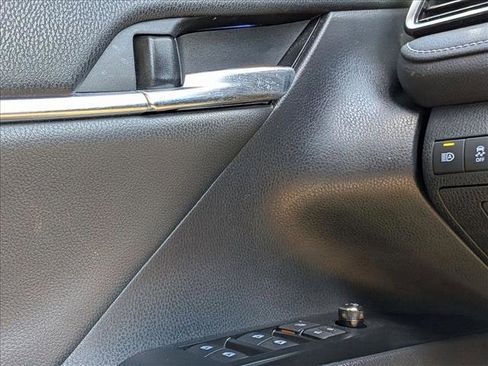Used 2019 Toyota Camry XSE FWD image 3