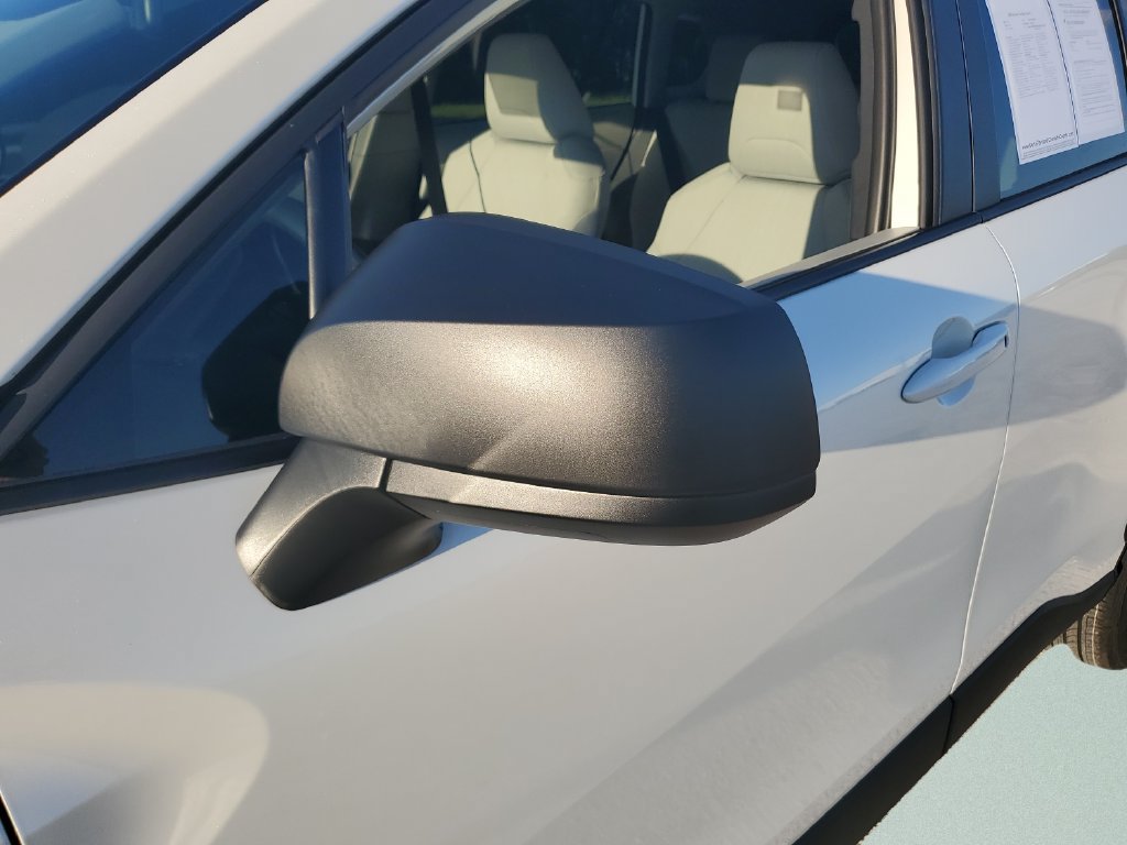Certified 2026 Toyota Corolla Cross L FWD image 25