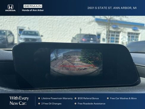 Used 2024 MAZDA MAZDA3 s image 24