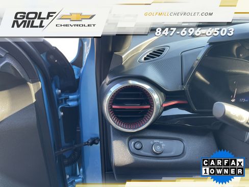Used 2025 Chevrolet Trax RS w/ Driver Confidence Package FWD image 17