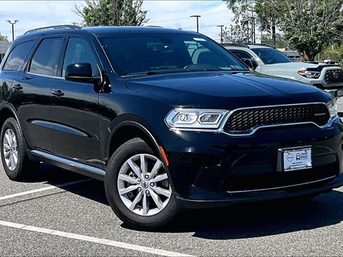 Used 2024 Dodge Durango SXT AWD/4WD image 33