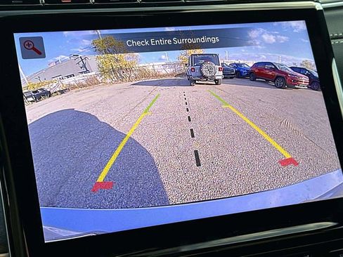 New 2025 Jeep Grand Cherokee L Limited image 13