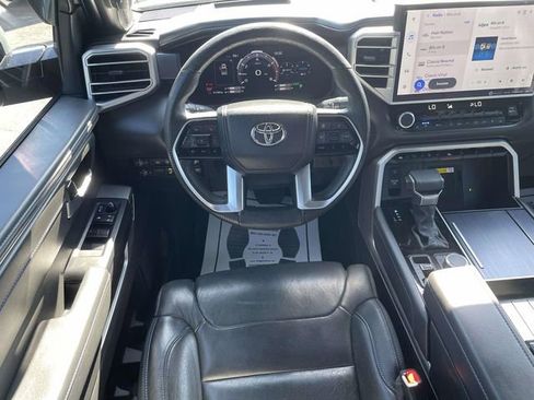Used 2024 Toyota Tundra Platinum AWD/4WD image 12