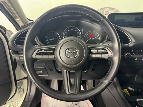 Used 2023 MAZDA MAZDA3 s image 13