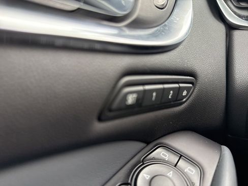 Used 2018 Buick Enclave Premium AWD/4WD image 49