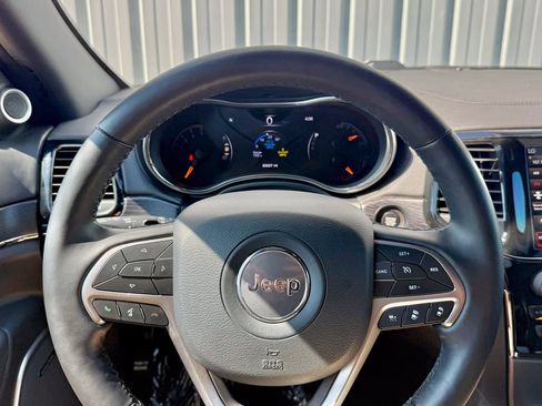 Used 2020 Jeep Grand Cherokee High Altitude AWD/4WD image 25