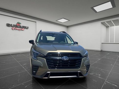 Certified 2025 Subaru Ascent Bronze Edition AWD/4WD image 3