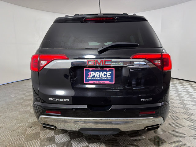Used 2017 GMC Acadia Denali w/ Technology Package AWD/4WD image 6