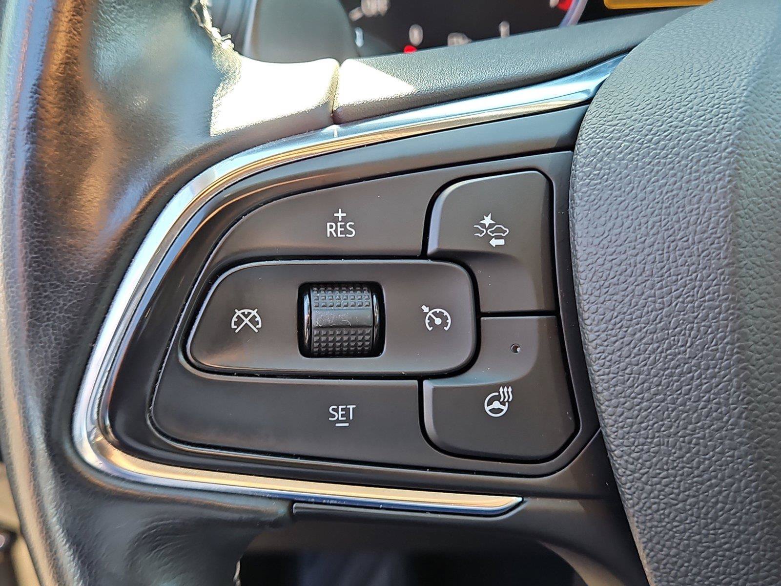 Used 2023 Buick Envision Essence AWD/4WD image 22