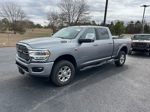 Used 2024 RAM 2500 Laramie image 2