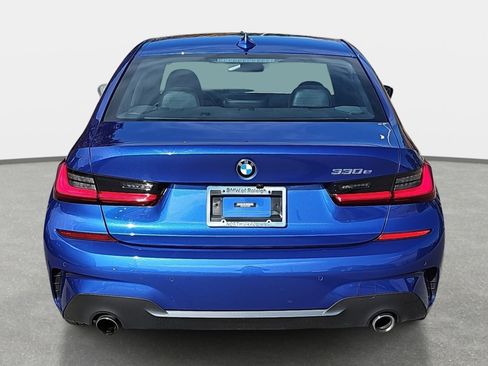 Used 2021 BMW 330e w/ Executive Package image 6