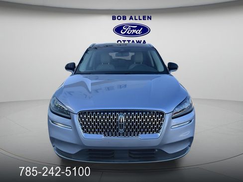 Used 2022 Lincoln Corsair Standard w/ Premium Package image 8