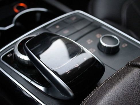 Used 2016 Mercedes-Benz GLE 350 4MATIC image 22