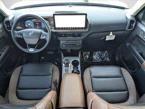 New 2025 Ford Bronco Sport Outer Banks w/ Outer Banks Tech Package+ AWD/4WD image 14