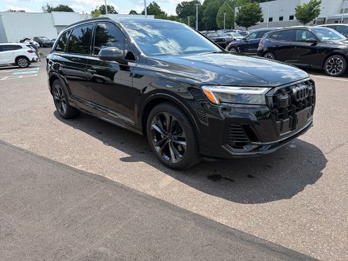 Used 2026 Audi Q7 3.0T Premium Plus w/ Premium Plus Package AWD/4WD image 5