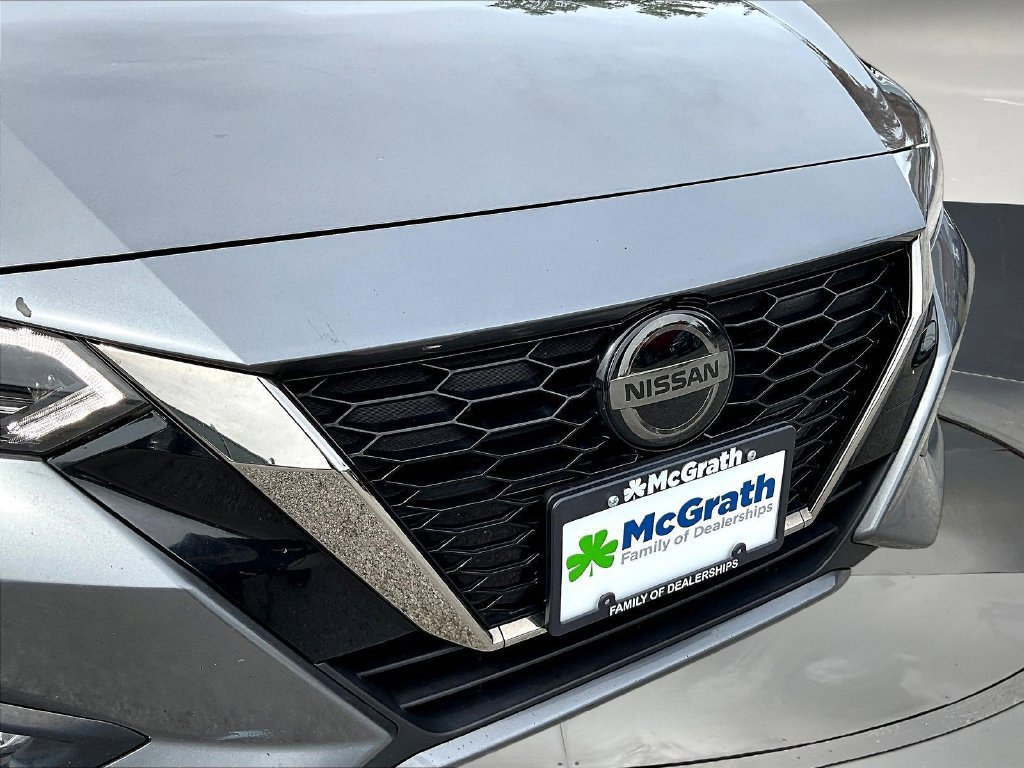 Used 2023 Nissan Sentra SR w/ SR Premium Package FWD image 35