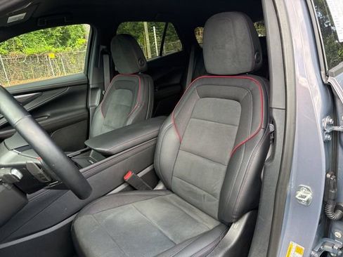 Used 2025 Chevrolet Blazer EV RS image 12