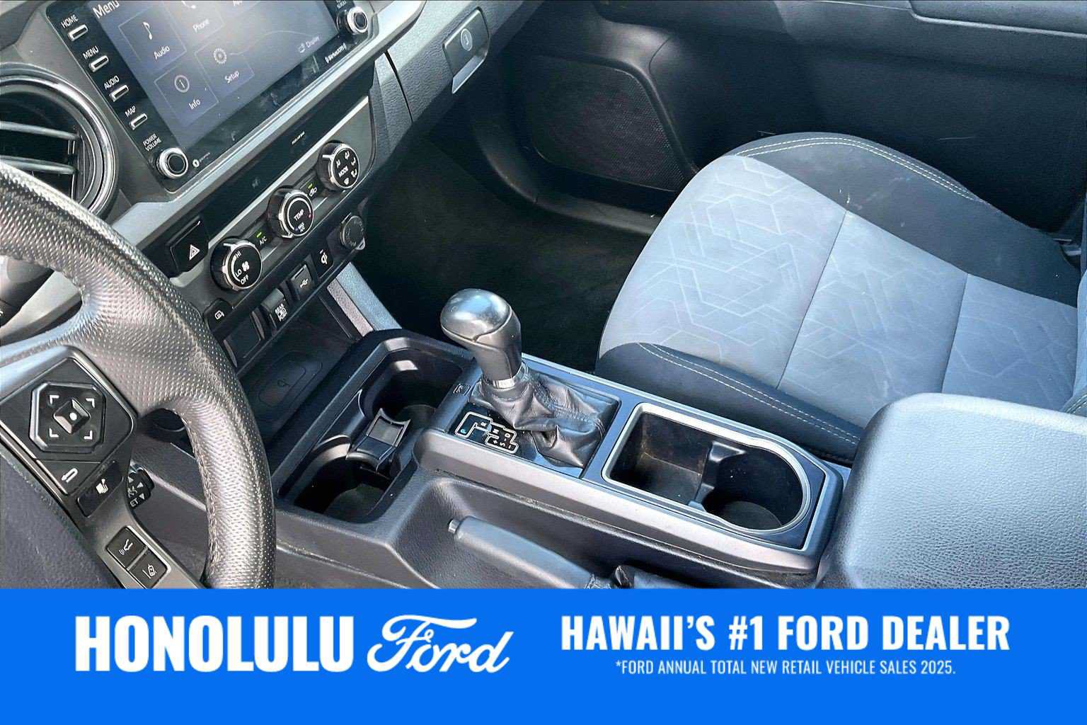 Used 2020 Toyota Tacoma TRD Off-Road AWD/4WD image 16