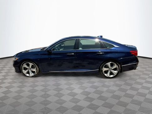 Used 2020 Honda Accord Touring image 9