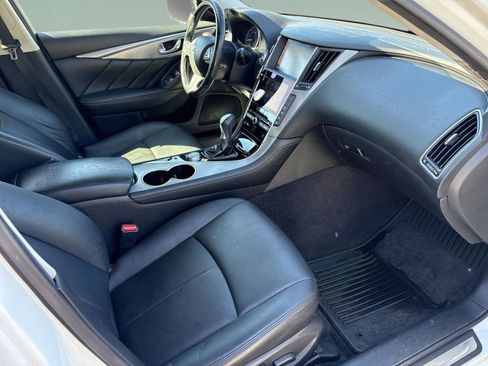 Used 2015 INFINITI Q50 Premium w/ Navigation Package image 20
