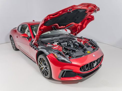 New 2024 Maserati GranTurismo Trofeo image 30