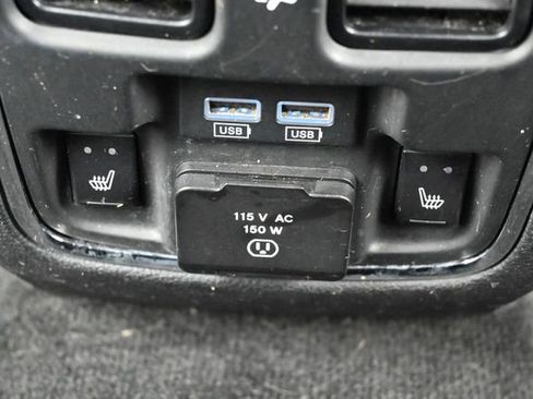 Used 2014 Jeep Grand Cherokee Limited w/ Trailer Tow Group IV AWD/4WD image 35