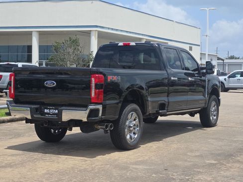 Certified 2025 Ford F350 Lariat w/ Lariat Ultimate Package AWD/4WD image 3