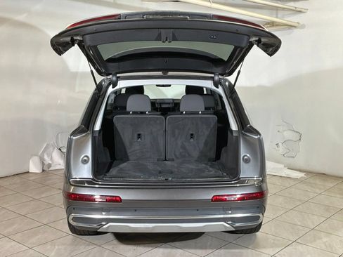 Used 2023 Audi Q7 3.0T Premium Plus w/ Premium Plus Package AWD/4WD image 19