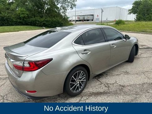 Used 2017 Lexus ES 350 FWD image 2