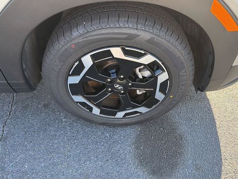 Used 2025 Hyundai Santa Fe SEL AWD/4WD image 41