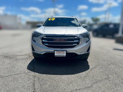 Used 2019 GMC Terrain SLT w/ Preferred Package AWD/4WD image 14
