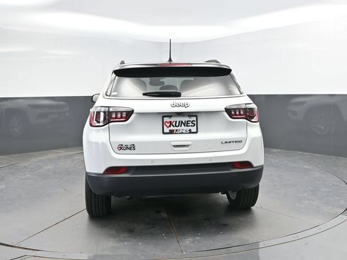 Used 2025 Jeep Compass Limited AWD/4WD image 8