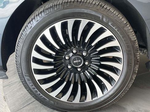 Used 2021 Lincoln Navigator Black Label AWD/4WD image 11