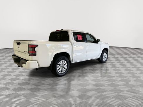 Certified 2024 Nissan Frontier SV w/ SV Convenience Package image 12